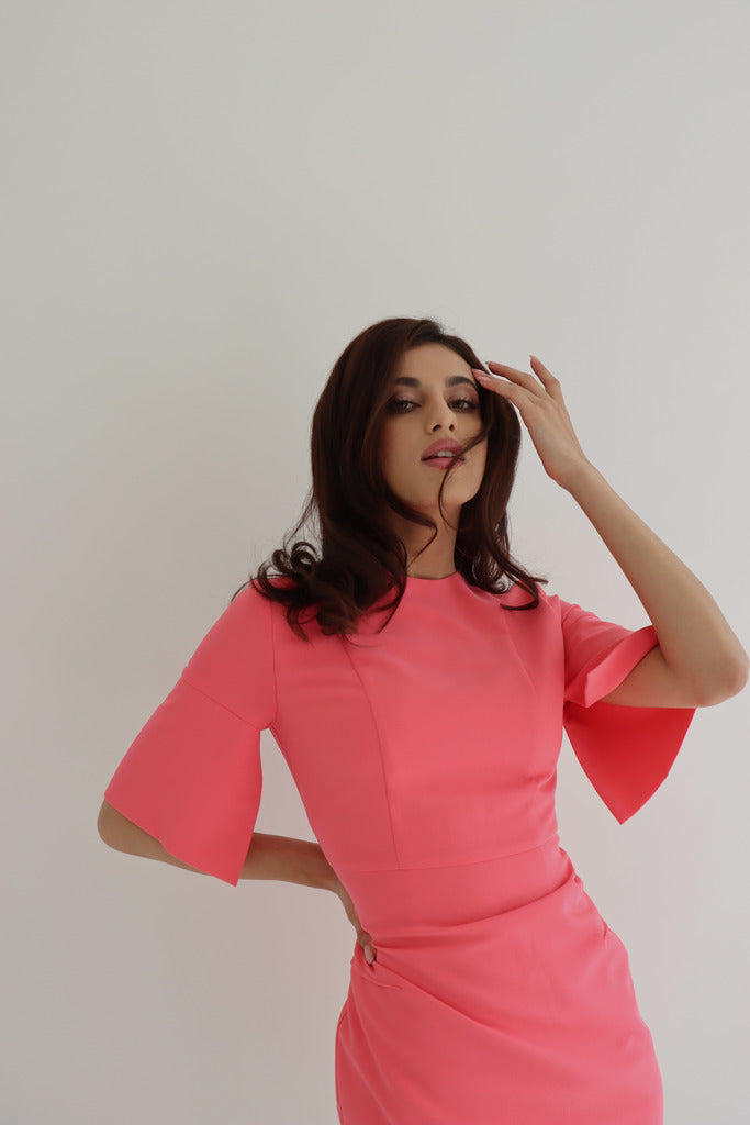 Ivana Elegant Midi Dress with 3/4 Sleeves - Pink